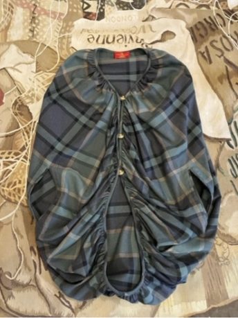 PRE-LOVE Tartan Cape