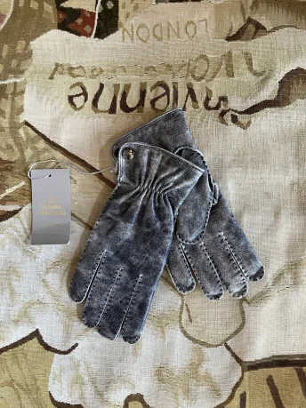NEW Vintage Distressed Look Leather Gloves