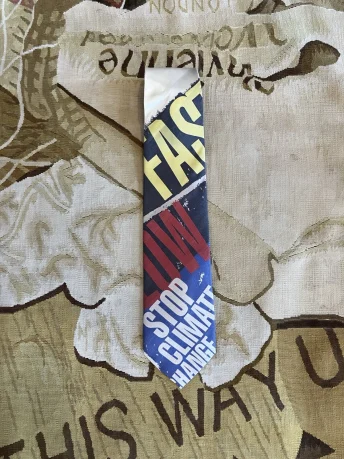PRE-LOVED Stop Climate Change Tie